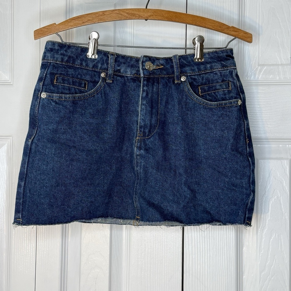 Edikted Women's‎ XS Denim Mini Raw Hem Skirt Blue Y2K